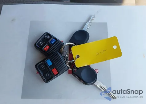 2006 Ford Explorer Xlt z USA, uszkodzony, nr VIN 1FMEU73826UA65658